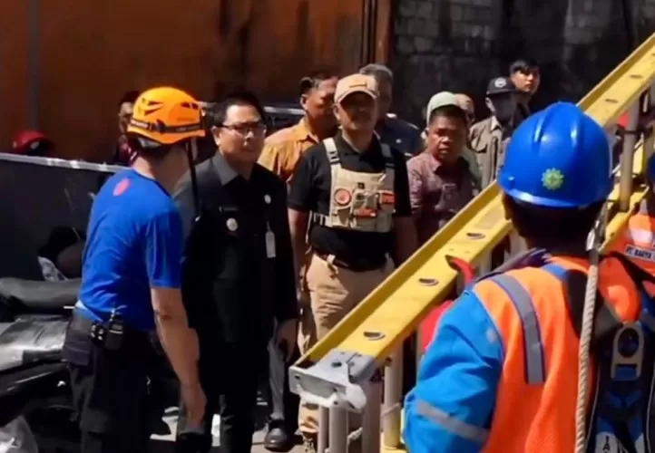 Pemkot Denpasar Serahkan  Bantuan Kepada Puluhan Korban Kebakaran Dusun Wanasari Dauh Puri Kaja