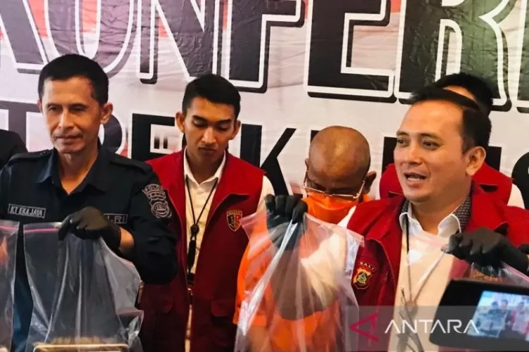 Polda Bali sebut Dokter Gigi Eks Napi Aborsi 1.338 Wanita