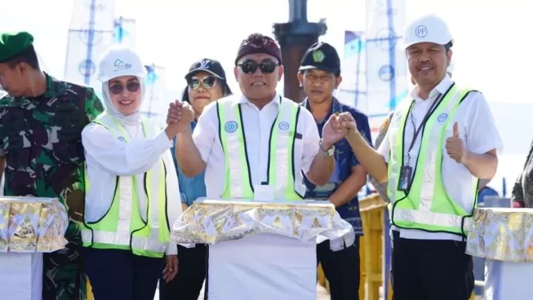 Bupati Tamba Dampingi Dirut ASDP Groundbreaking Peningkatan Dermaga IV Pelabuhan Gilimanuk
