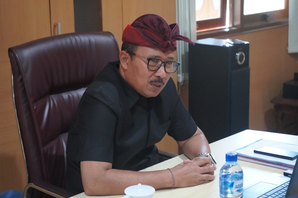 Sekda Buleleng Gede Suyasa