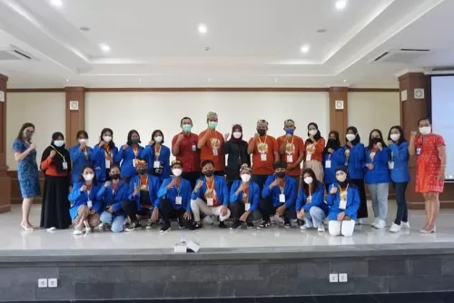 SMA Negeri 1 Balai Riam Kalimantan Tengah Kunjungi Universitas Udayana