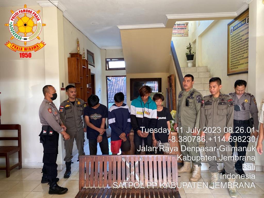 Amankan Dua Kelompok, Satu Kelompok Anak Jalanan Dipulangkan Pol PP Jembrana