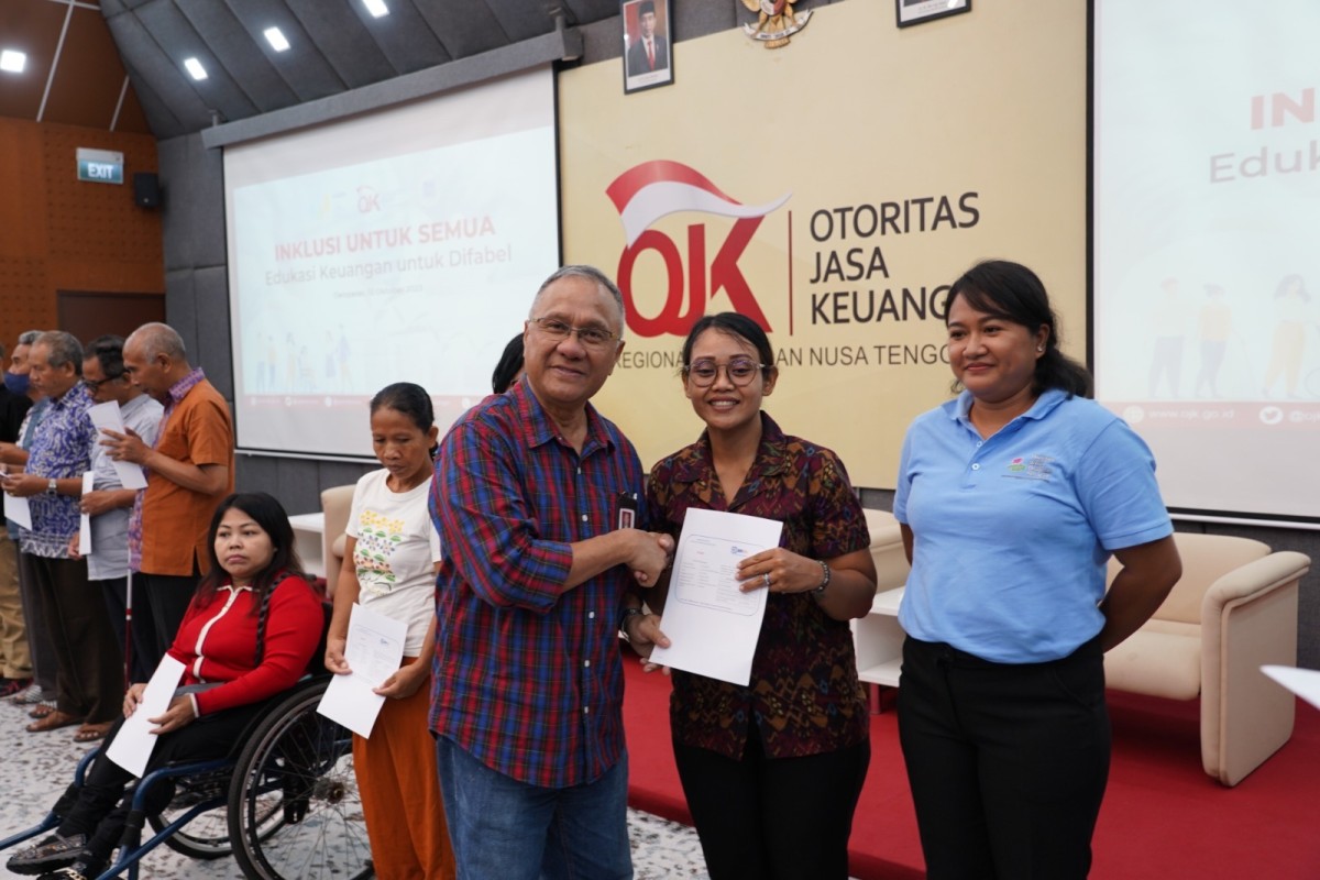 OJK Regional 8 Bali Dan Nusa Tenggara Adakan Edukasi Keuangan Untuk ...