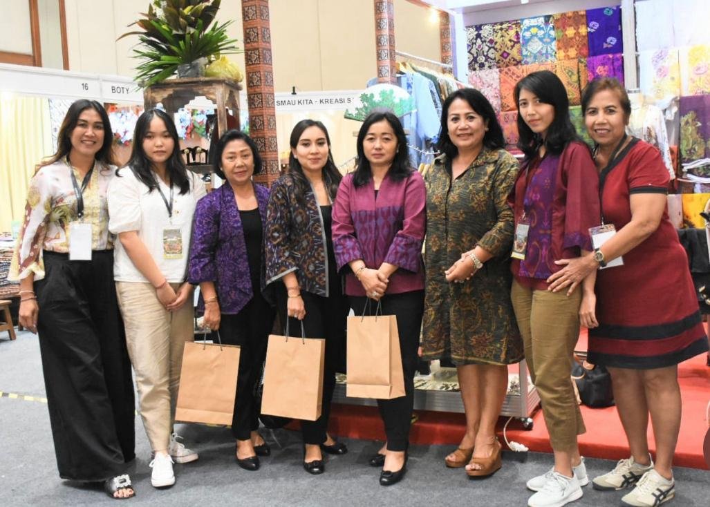 Tiga IKMUKM Kota Denpasar Ikuti Inacraft pada Oktober 2023.