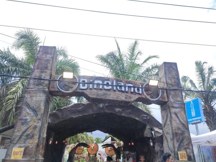 Dinoland jadi Daya Tarik Baru di Pantai Penimbangan, Buleleng