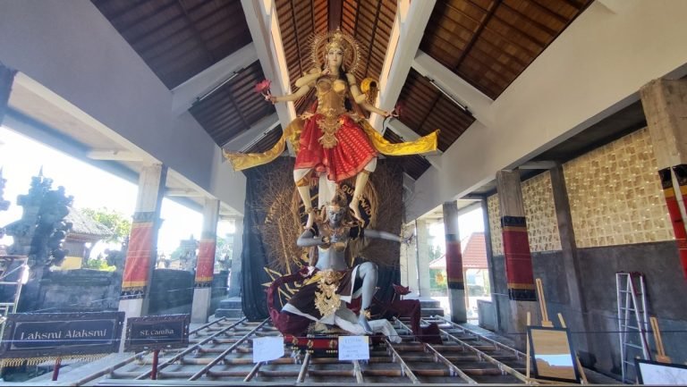 Ogoh-ogoh dari ST Cantika Banjar Sedana Merta, Ubung, Denpasar Utara.