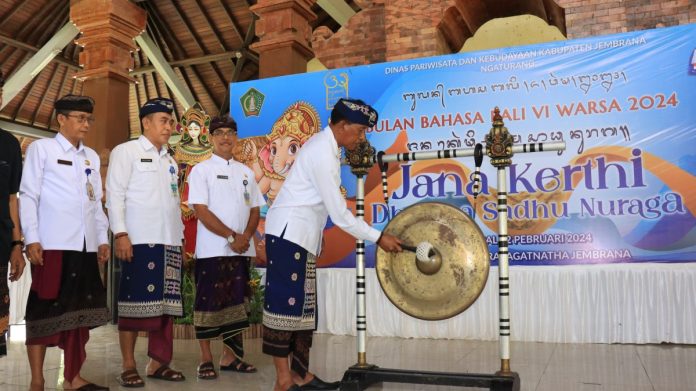 Sekda I Made Budiasa Resmi Buka Bulan Bahasa Bali ke-6 di Kabupaten Jembrana