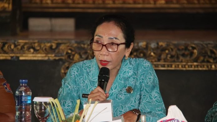 Ketua Tim Penggerak PKK Kabupaten Buleleng, Ny. Paramita Lihadnyana