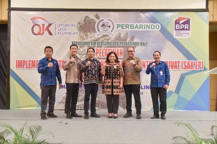 OJK Bali dan Perbarindo Gelar Pelatihan Implementasi SAK EP untuk Penguatan Kinerja BPR