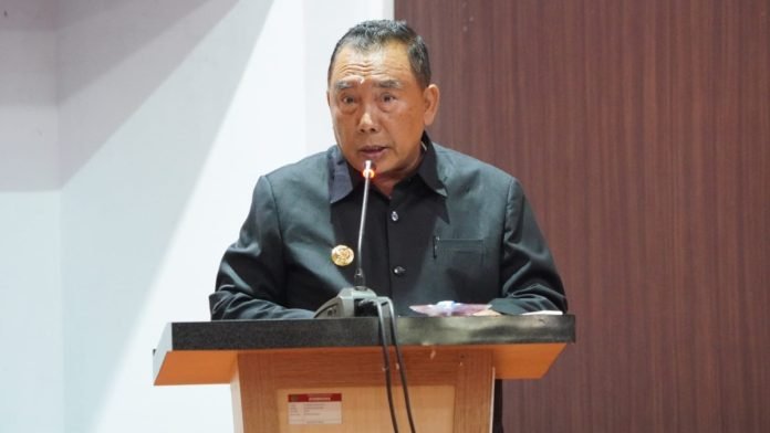 Bupati Jembrana Sampaikan LKPJ Tahun 2023 dan Dua Ranperda dalam Rapat Paripurna