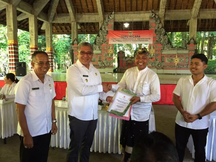Desa Peliatan, yang terletak di Kecamatan Ubud, resmi dikukuhkan sebagai Desa Anti Korupsi oleh Pemerintah Provinsi Bali.