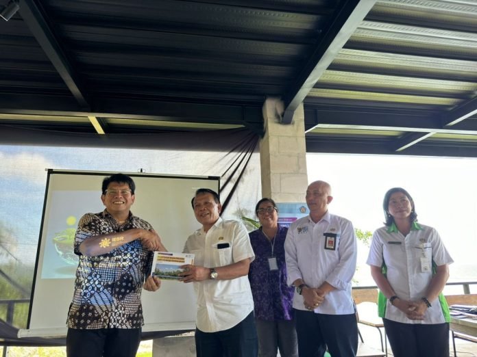 Wujudkan Bali Net Zero Emission dengan 100 Persen Energi Terbarukan di Nusa Penida.