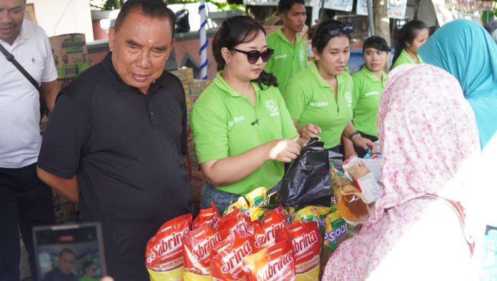 Pasar Murah Diskoperindag Diserbu Warga Loloan Barat Jembrana