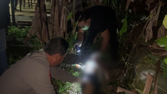 Pria Paruh Baya Asal Jawa Tengah Ditemukan Tewas di Kebun