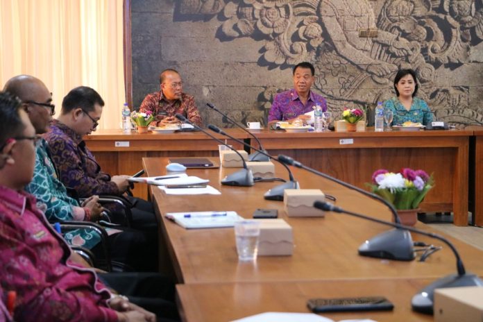 Pj Bupati Lihadnyana Dorong Pembangunan Kesehatan Berorientasi Sehat