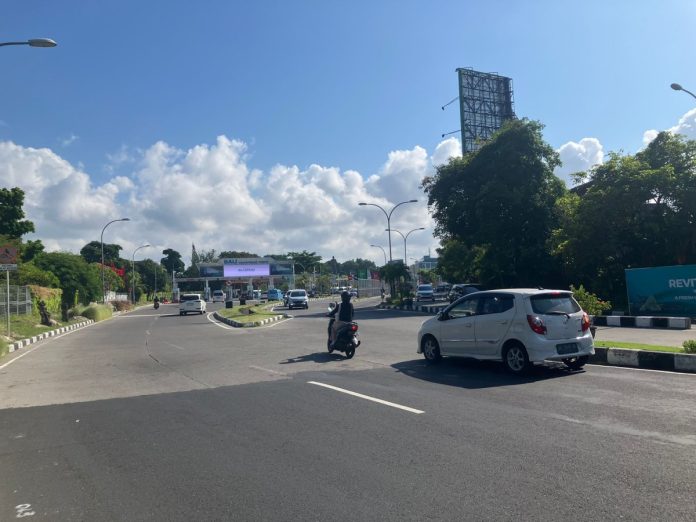 Penutupan Akses Jalan Menuju Bandara Ngurah Rai saat 10th World Water Forum