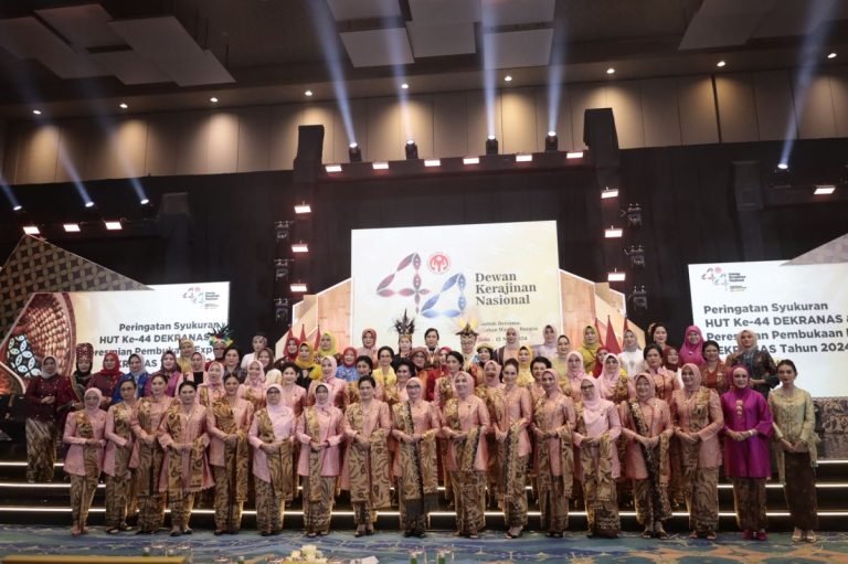 Pj Ketua Dekranasda Bali Hadiri HUT ke-44 Dekranas di Solo