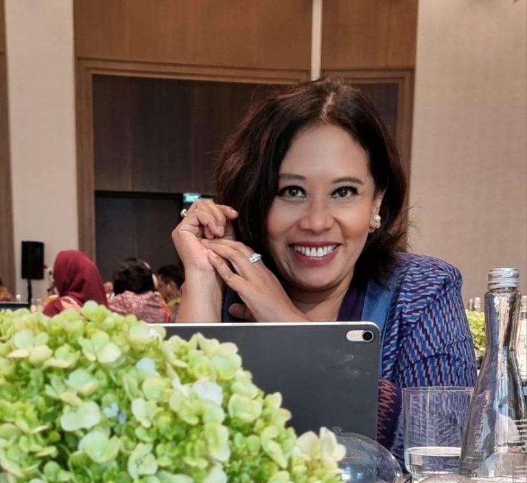 Kepala OJK Provinsi Bali Kristrianti Puji Rahayu