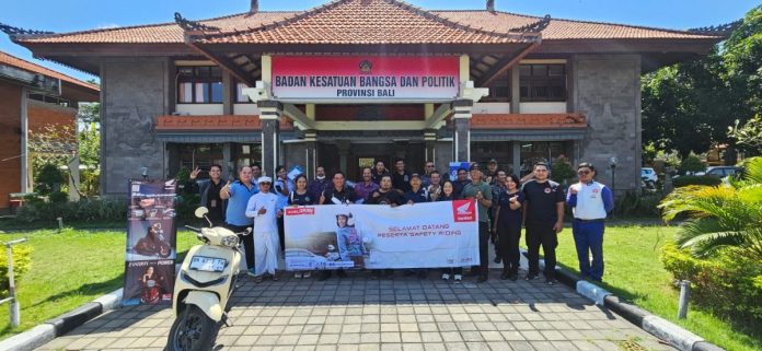 Astra Motor Bali Gelar Edukasi Keselamatan Berkendara Bagi Perwakilan Organisasi Masyarakat Denpasar