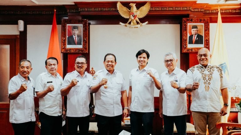 Pj Gubernur Bali Dukung Southeast Asia Open Water Swimming Championship 2024