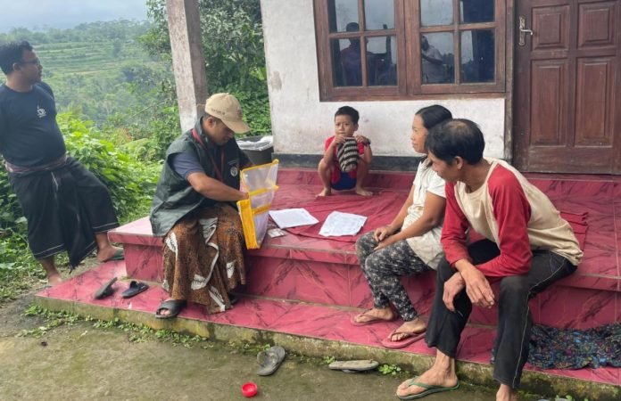 Pantarlih Badung Hadapi Tantangan Ekstrem Demi Pemutakhiran Data Pemilih