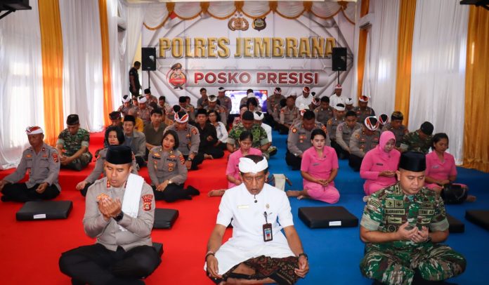 Pemkab Jembrana Gelar Doa Bersama Lintas Agama, Dukung Suksesnya Pilkada 2024. Sumber foto: Humas Jembrana