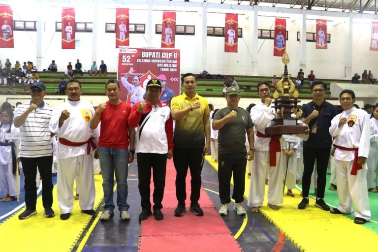 Pj Bupati Buleleng Dorong Keberlanjutan Kejuaraan Bupati Cup Perisai Diri untuk Pembinaan Atlet Muda