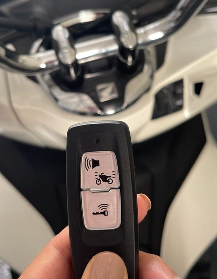 Teknologi keyless kini semakin populer dan banyak disematkan pada sepeda motor keluaran terbaru