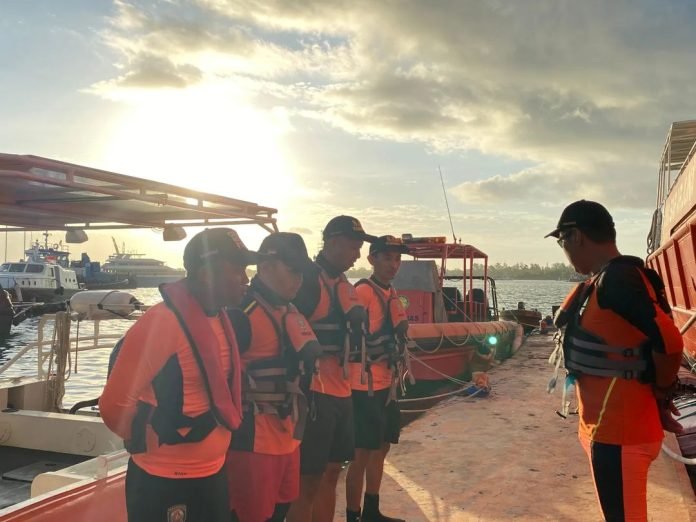 Tim SAR Gerakkan RIB Cari Seorang Paruh Baya yang Hilang di Perairan Selatan Uluwatu