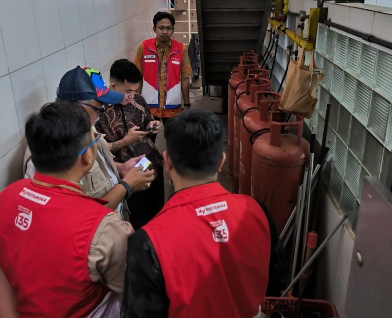 Upaya Transparansi, Pertamina Patra Niaga Beri Edukasi Pelaku Usaha Terkait Penggunaan LPG Subsidi