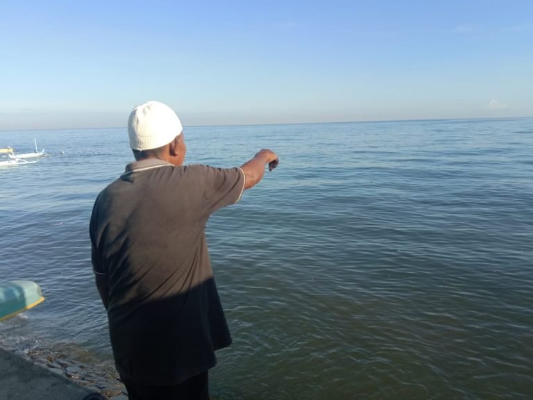 Diduga Terpeleset, Jenazah Lansia Ditemukan Terapung di Pantai Kayu Buntil