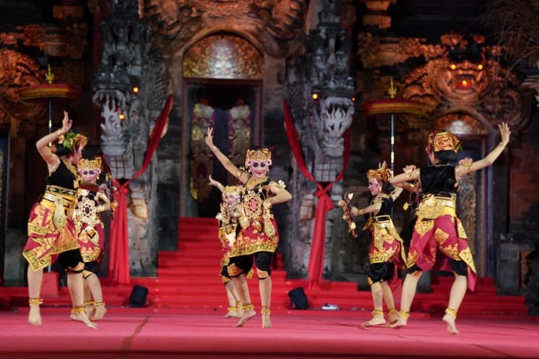 Sekaa Gong Anak-anak Semara Winangun Tampil Memukau di Pesta Kesenian Bali ke-4