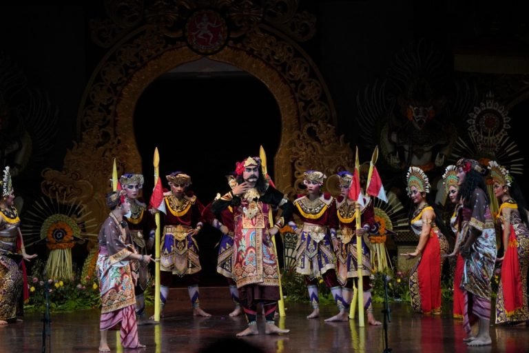 Parade Janger Tradisional Remaja, Kesenian Desa Adat Petang Beri Inspirasi di PKB 2024