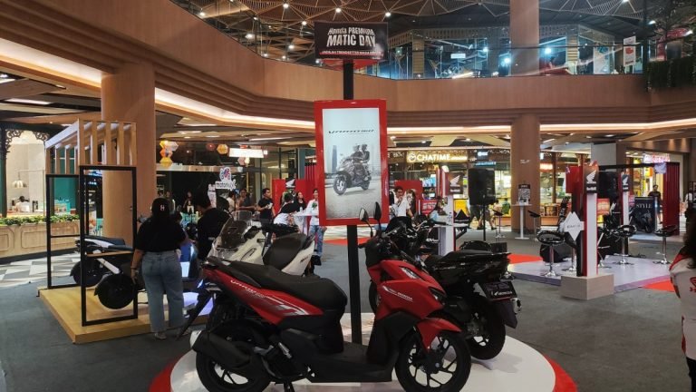 Deretan Motor Matic Premium Warnai Honda Premium Matic Day di Living World