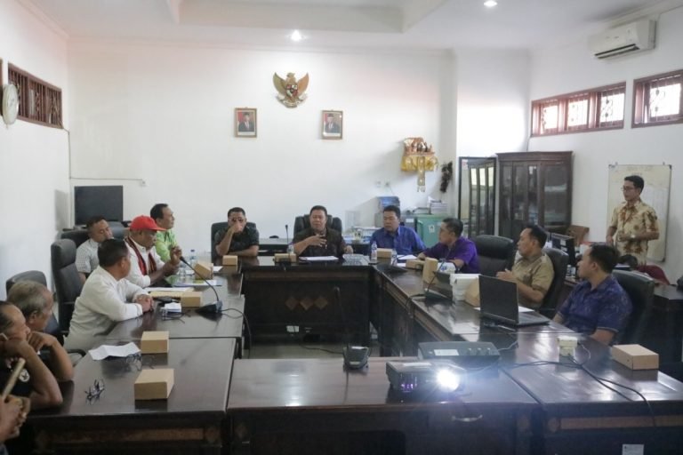 Dewan Buleleng Terima Audiensi LSM Genus Terkait Lokasi Bandara Bali Utara