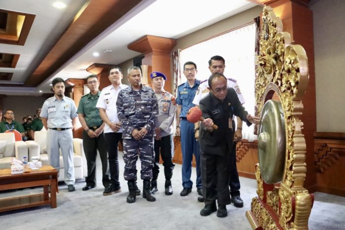 Dishub Denpasar Gelar Bimtek Operator Angkutan Laut untuk Tingkatkan Keamanan dan Pelayanan