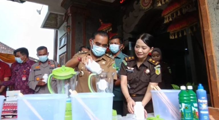 Kejari Tabanan Musnahkan Barang Bukti Narkotika dan Obat Keras