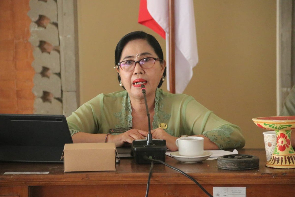 Asisten Pemerintahan dan Perekonomian Kabupaten Buleleng, Ni Made Rousmini