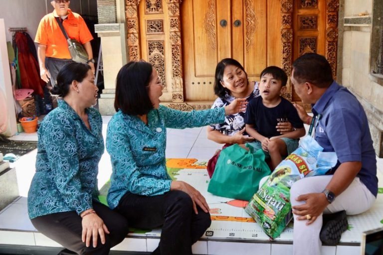 Pj Ketua TP PKK Bali Ajak Orangtua Kawal Tumbuh Kembang Anak untuk Cegah Stunting
