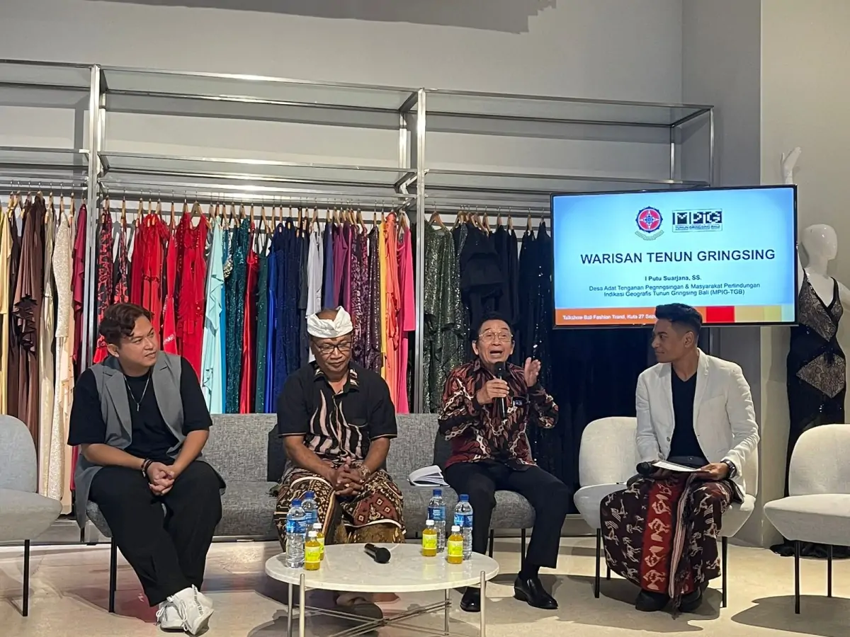 Kegiatan Bali Fashion Trend 2024 yang resmi dibuka dengan mengusung tema “Strive” di TS Suites Seminyak, pada Jumat, 27 September 2024.