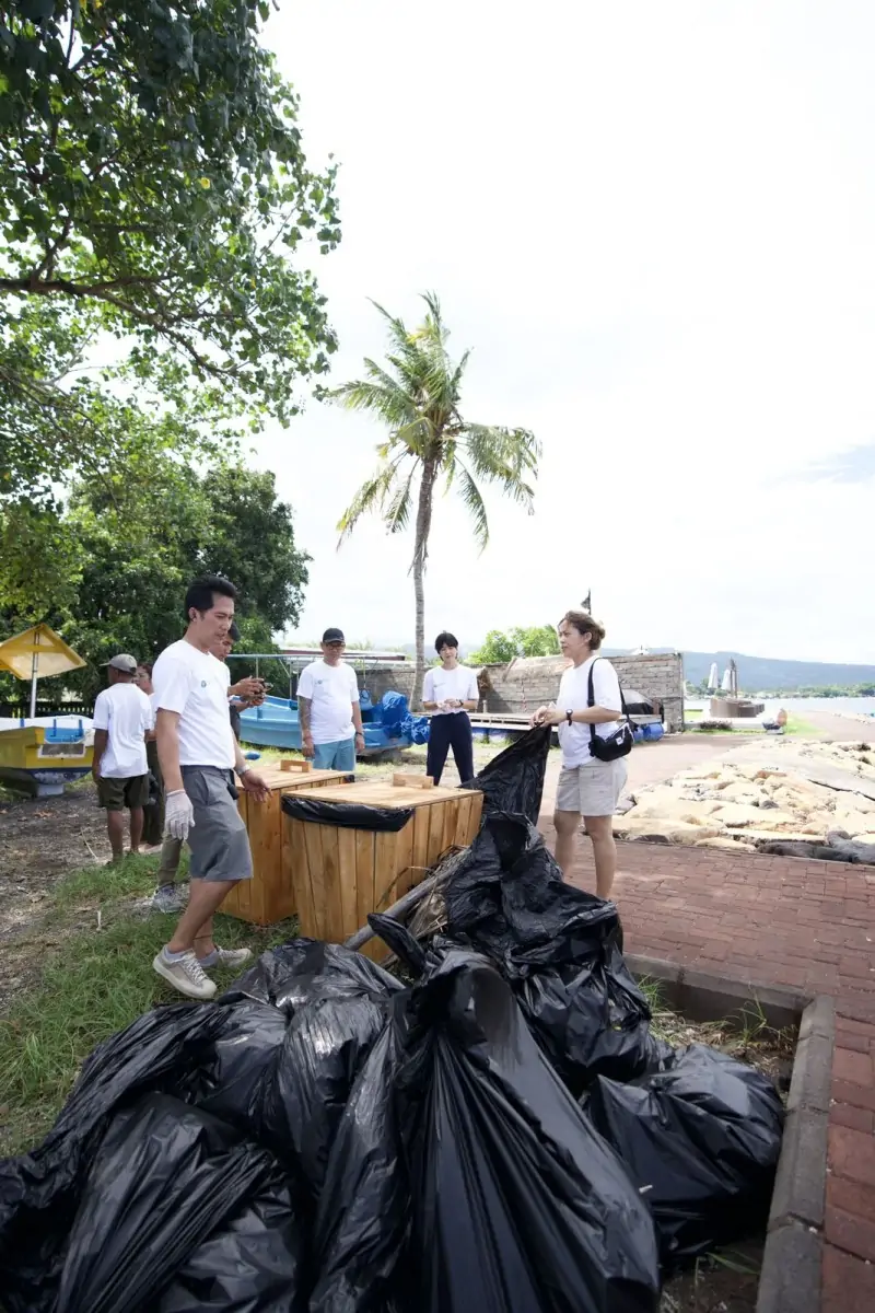 Dukung Kelestarian Lingkungan, TRM Hospitality Gelar Program Edukatif di Pantai Lovina