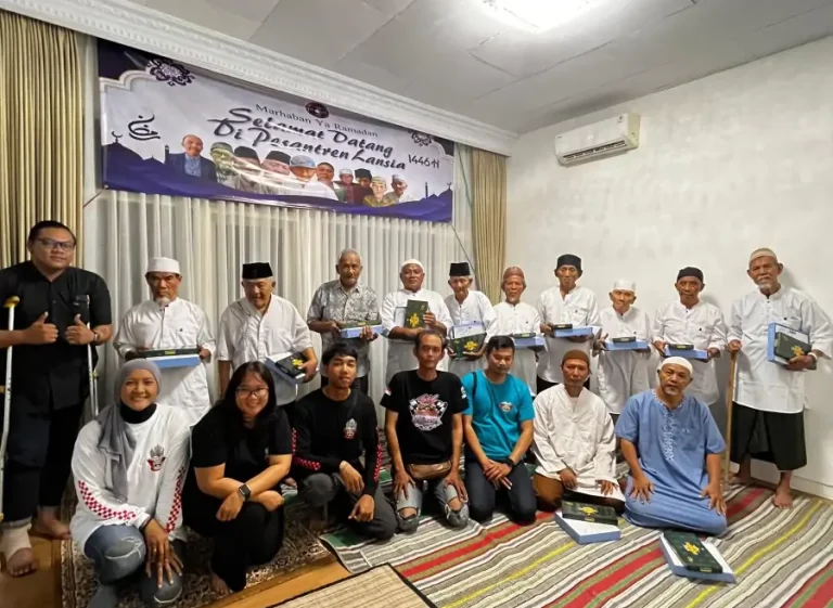 Komunitas Honda Stylo Club Indonesia (HASCI) Chapter Bali menggelar kegiatan bakti sosial di Yayasan Rumah Peduli Annisa, Denpasar