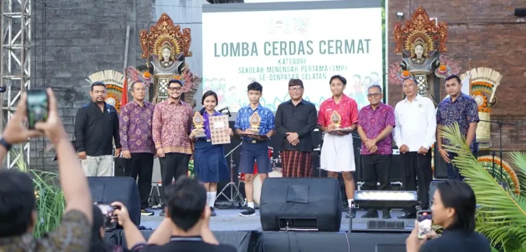 Lembaga Pemberdayaan Masyarakat (LPM) Kecamatan Denpasar Selatan menggelar Bulan Bakti Gotong Royong Masyarakat (BBGRM) 2025 pada Sabtu 17 Mei 2025