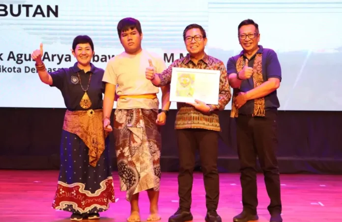 Merayakan hari jadi ke-28 Pusat Layanan Psikologi Pradnyagama, Wakil Wali Kota Denpasar, I Kadek Agus Arya Wibawa menghadiri peringatan yang digelar pada Sabtu 24 Mei 2025