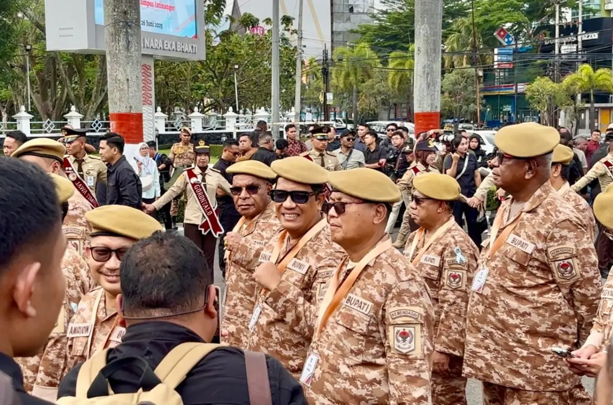 Bupati dan Wakil Bupati Tabanan mengikuti Retret Kepemimpinan di IPDN Jatinangor untuk memperkuat kapasitas pemerintahan dan pelayanan publik yang lebih baik.