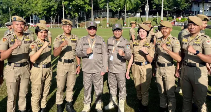 I Gusti Ngurah Jaya Negara bersama I Kadek Agus Arya Wibawa menuntaskan seluruh rangkaian kegiatan Retret Kepala Daerah Gelombang II