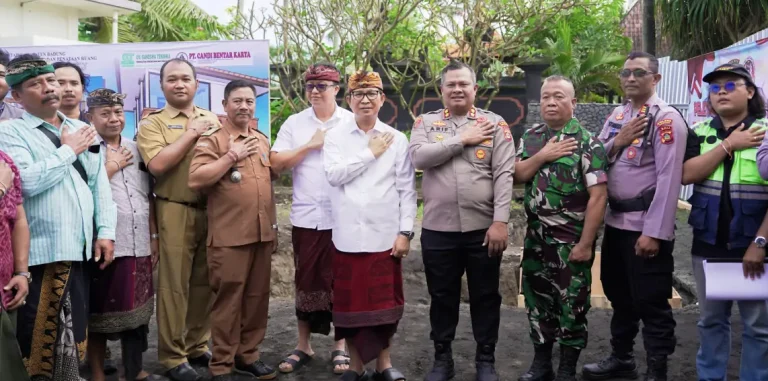 Pelaksanaan peletakan batu pertama pembangunan Pos Polisi Air dan Udara (Polairud) Polres Badung yang dilakukan langsung oleh Bupati Badung