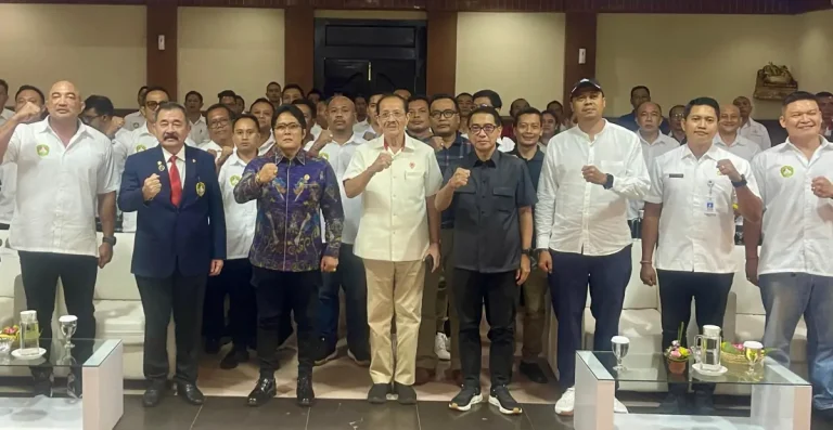 Wakil Gubernur Bali, I Nyoman Giri Prasta, menghadiri pelantikan Pengurus Provinsi Persatuan Tinju Amatir Indonesia (PERTINA) Bali