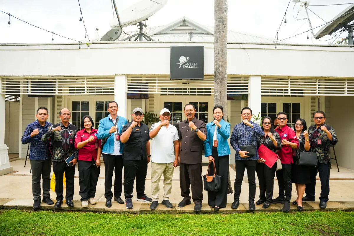 Disperinaker Badung melakukan verifikasi lapangan ke FINNS Recreation Club untuk memastikan proses PHK massal berjalan sesuai aturan hukum dan hak-hak pekerja tetap terlindungi.