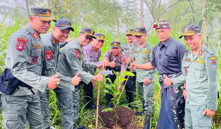 218 Relawan Dharma Wana Pala Diresmikan, Dukung Konservasi Hutan Bali Timur